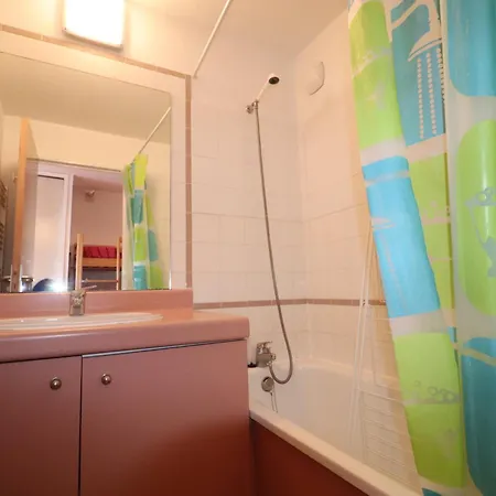 Apartment Climatise A Avec Parking Et Terrasse - Fr-1-472a-138 Sete