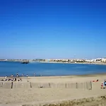 Climatisé Avec Parking En Bord De - Fr-1-472a-138 Sète