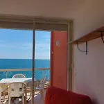 Climatisé Avec Parking En Bord De - Fr-1-472a-138 * Sète