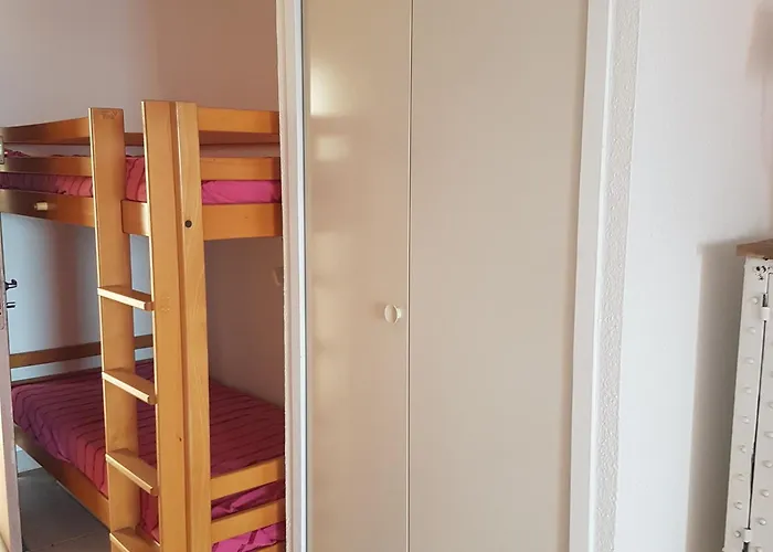 Studio Cabine Climatise Avec Parking En Bord De Mer - Fr-1-472A-138 דירה Sète